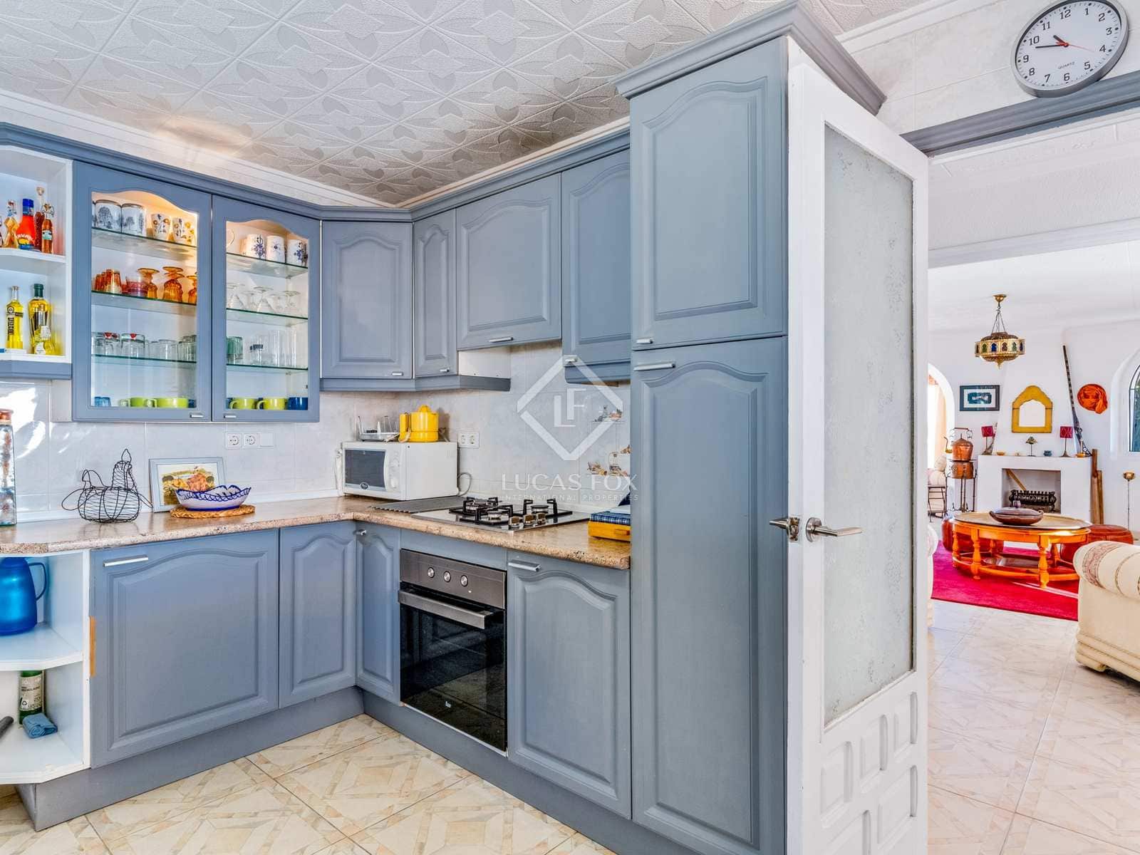 5 sypialnia Willa na sprzedaż w El Campello z basenem garażem - 2 000 000 € (Ref: 7977765)