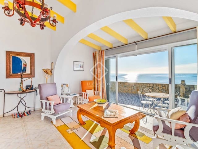 5 soveværelse Villa til salg i El Campello med swimmingpool garage - € 2.000.000 (Ref: 7977765)