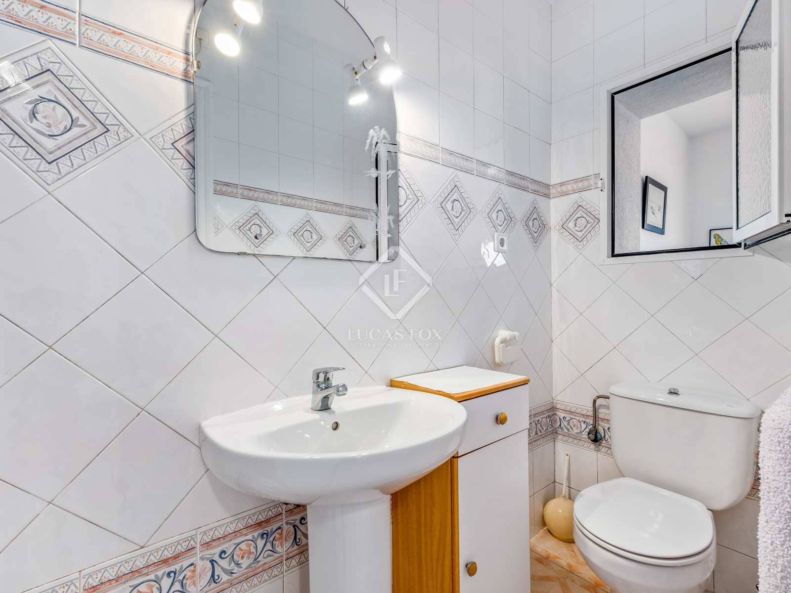 5 sypialnia Willa na sprzedaż w El Campello z basenem garażem - 2 000 000 € (Ref: 7977765)