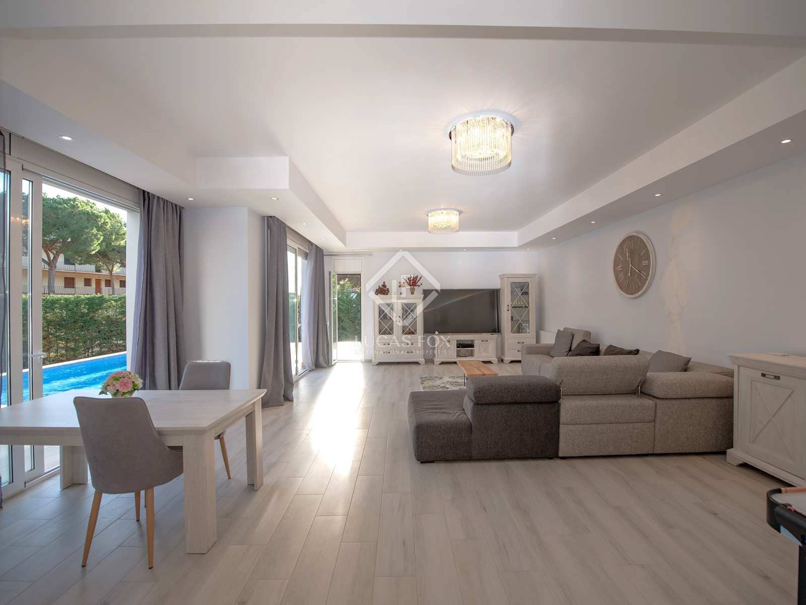 5 slaapkamer Villa te koop in Calonge i Sant Antoni met zwembad garage - € 1.500.000 (Ref: 7977773)