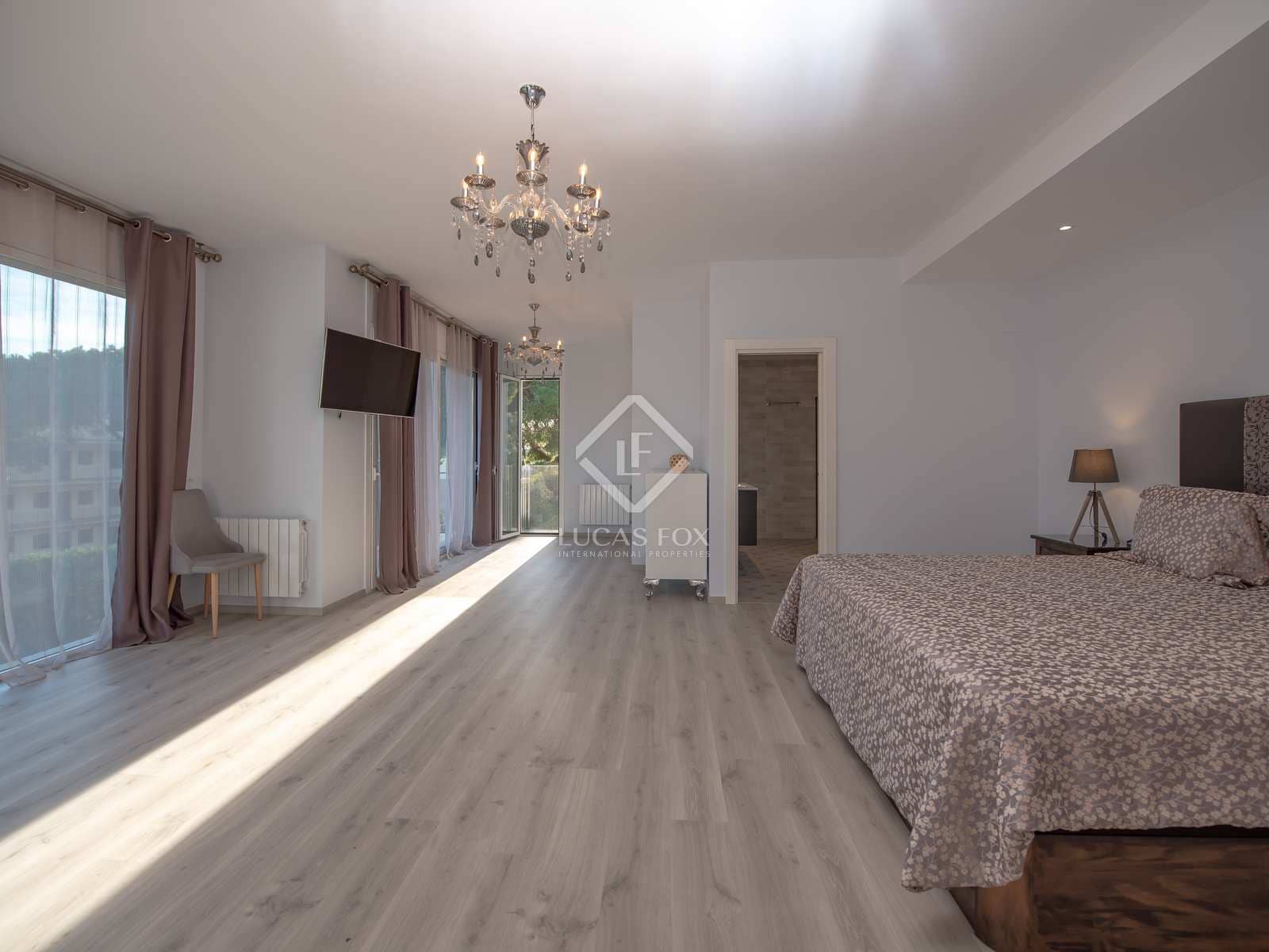 5 slaapkamer Villa te koop in Calonge i Sant Antoni met zwembad garage - € 1.500.000 (Ref: 7977773)