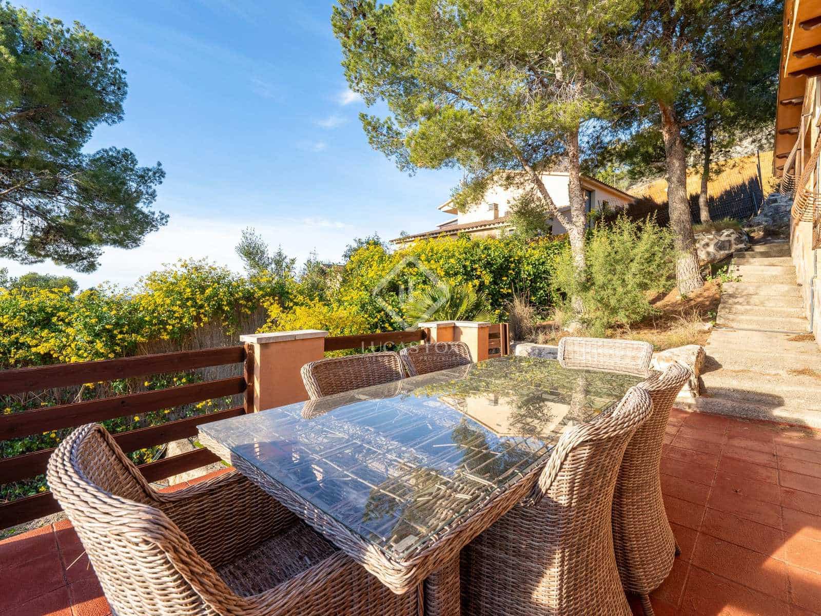 3 slaapkamer Villa te koop in Roda de Bara met zwembad - € 499.000 (Ref: 7980284)