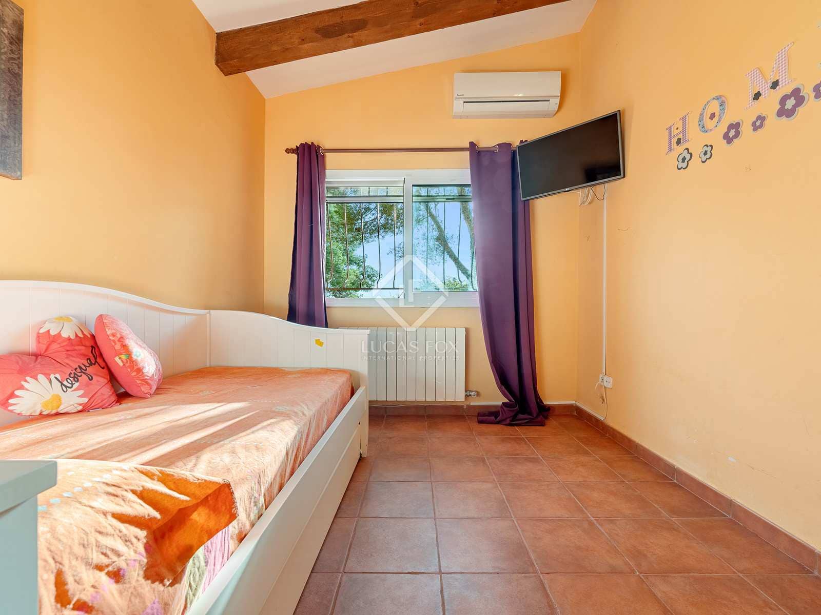 3 slaapkamer Villa te koop in Roda de Bara met zwembad - € 499.000 (Ref: 7980284)