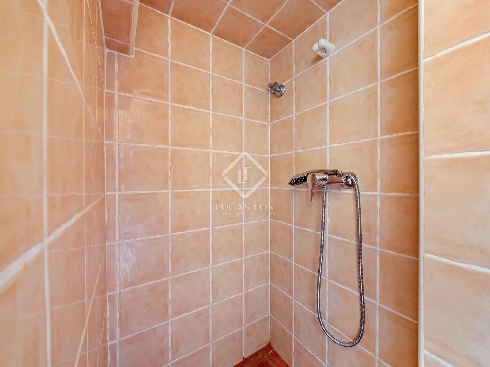 3 slaapkamer Villa te koop in Roda de Bara met zwembad - € 499.000 (Ref: 7980284)