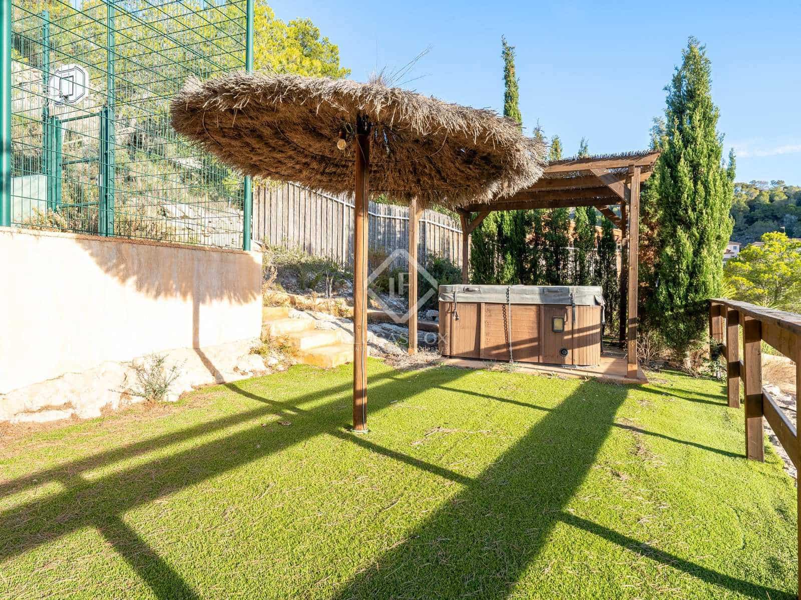 3 slaapkamer Villa te koop in Roda de Bara met zwembad - € 499.000 (Ref: 7980284)