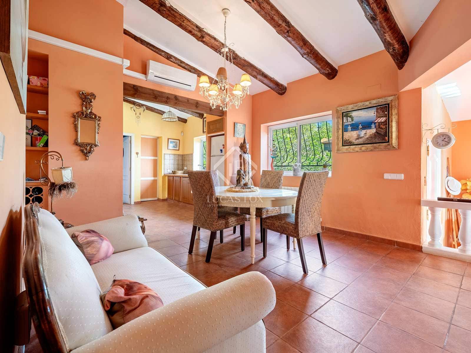 3 slaapkamer Villa te koop in Roda de Bara met zwembad - € 499.000 (Ref: 7980284)