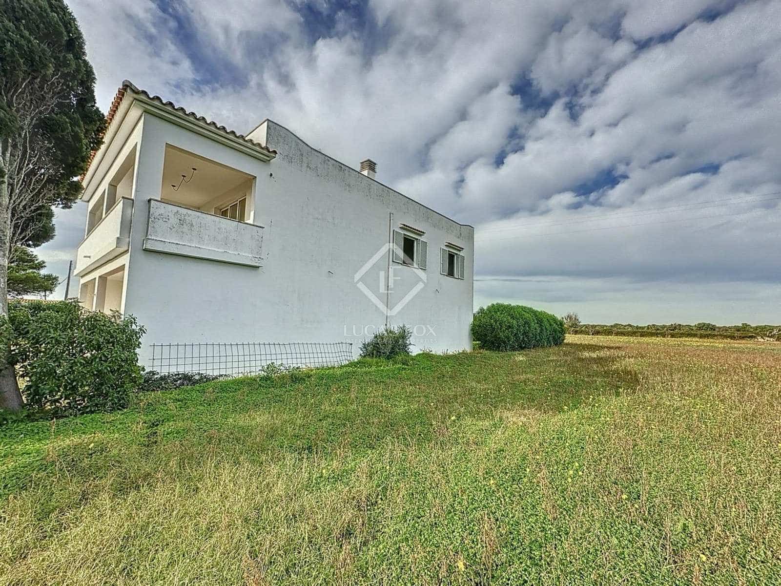 3 sypialnia Finka/Dom wiejski na sprzedaż w Ciutadella de Menorca z basenem garażem - 1 390 000 € (Ref: 7985659)