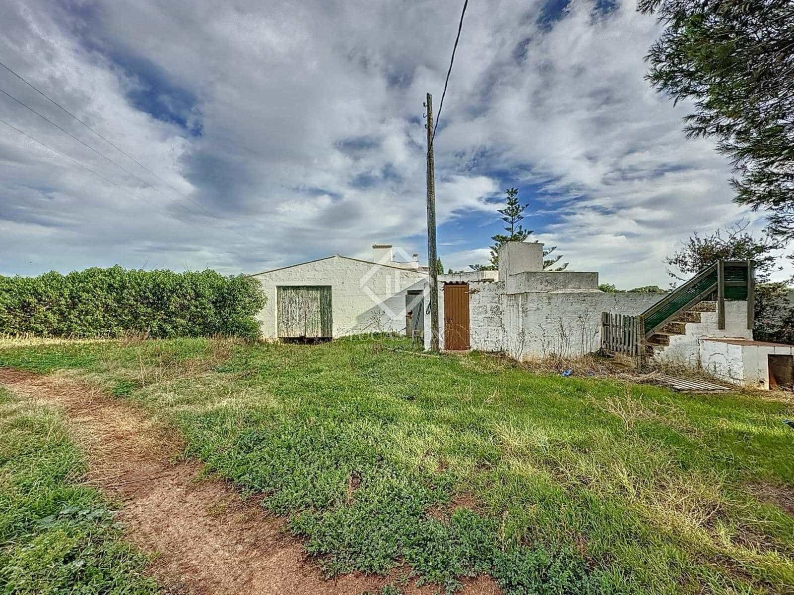 3 sypialnia Finka/Dom wiejski na sprzedaż w Ciutadella de Menorca z basenem garażem - 1 390 000 € (Ref: 7985659)