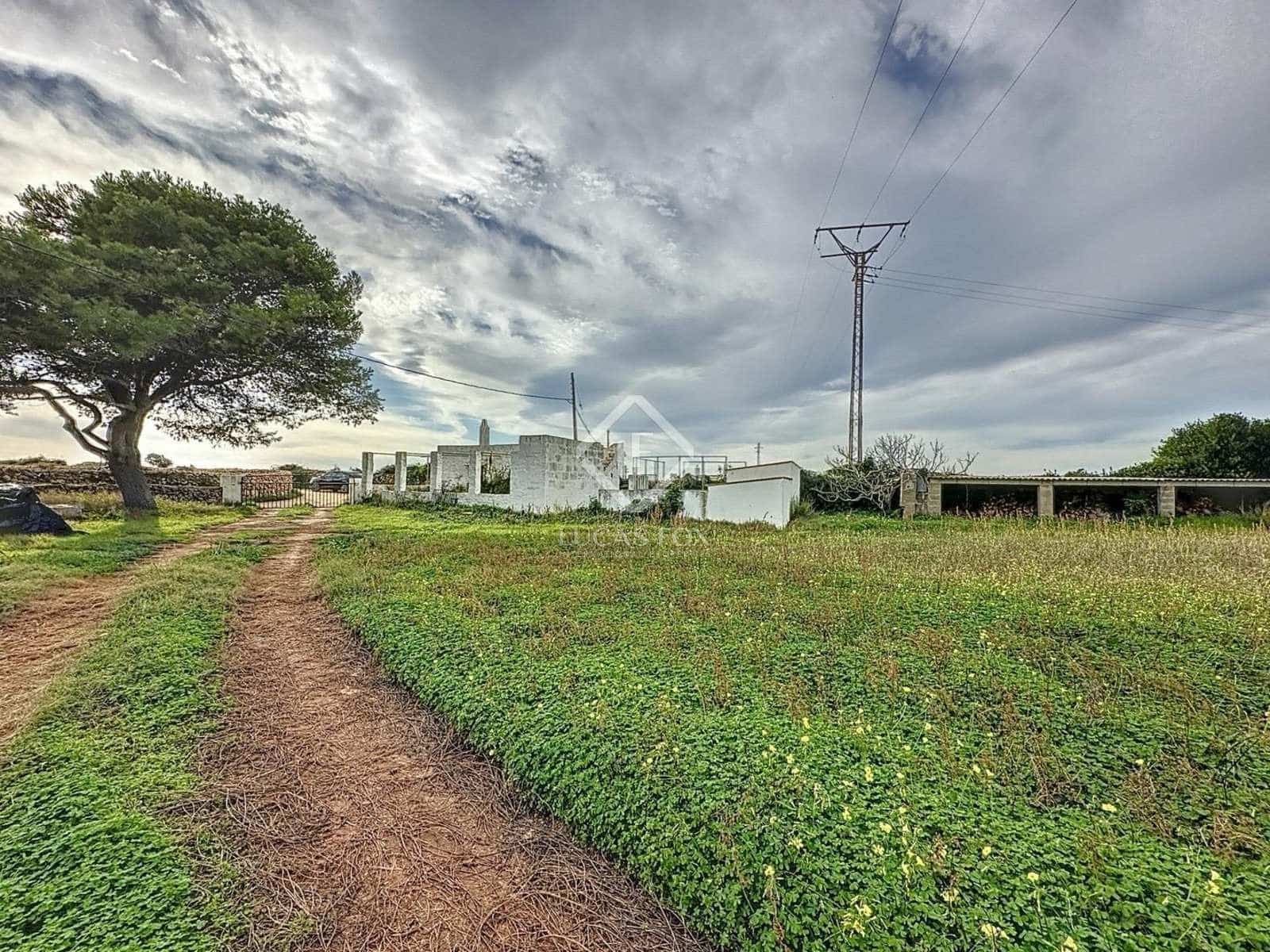 3 sypialnia Finka/Dom wiejski na sprzedaż w Ciutadella de Menorca z basenem garażem - 1 390 000 € (Ref: 7985659)