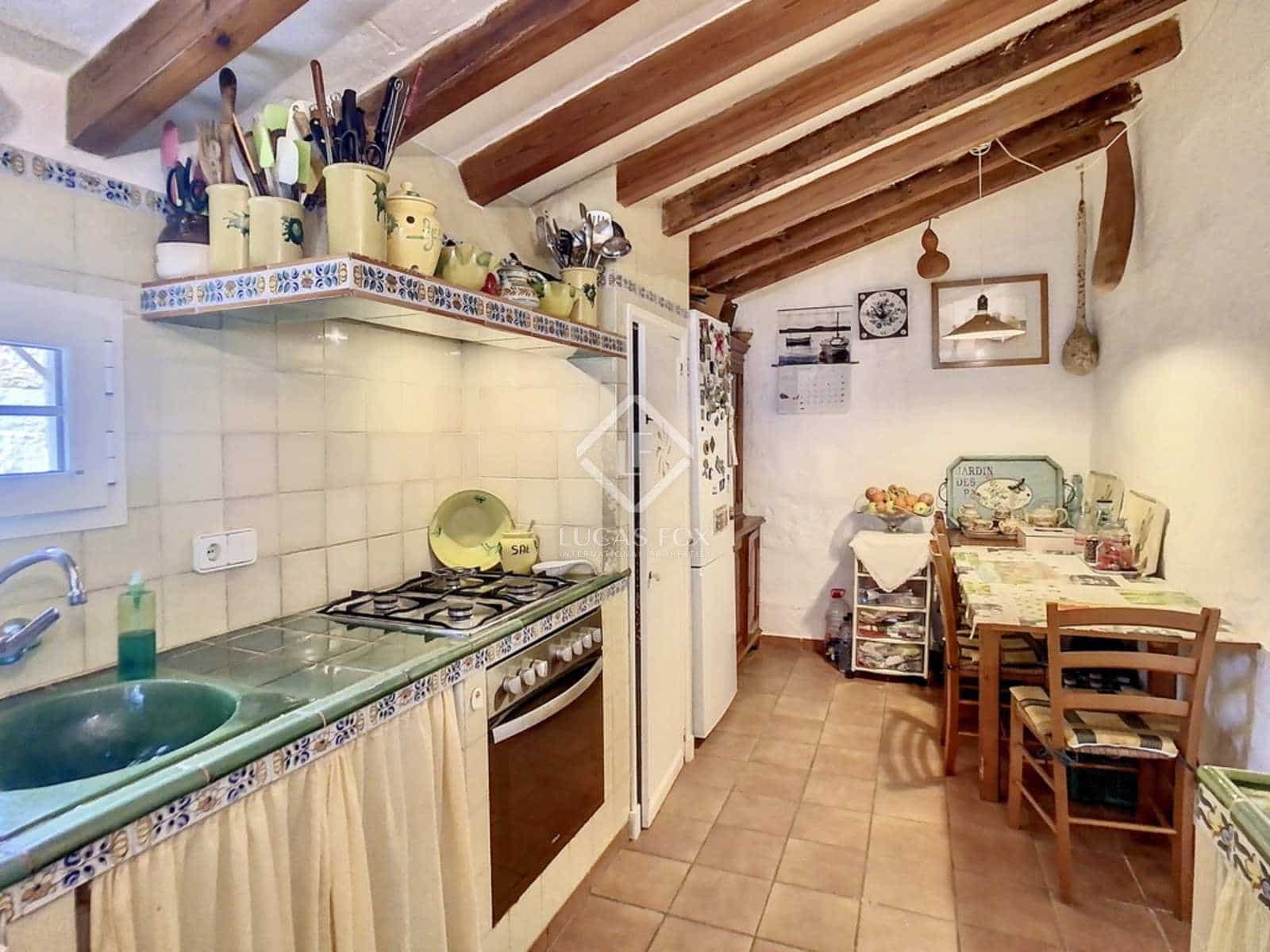 4 soveværelse Finca/Landehus til salg i San Luis / Sant Lluis med swimmingpool garage - € 1.055.000 (Ref: 7991595)