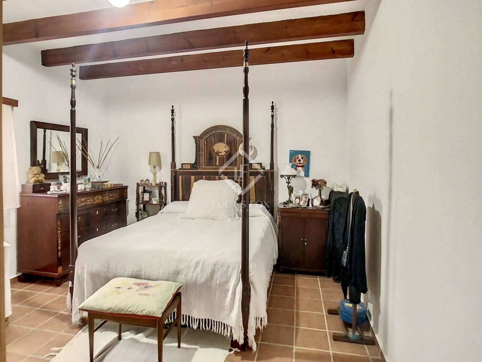 4 soveværelse Finca/Landehus til salg i San Luis / Sant Lluis med swimmingpool garage - € 1.055.000 (Ref: 7991595)