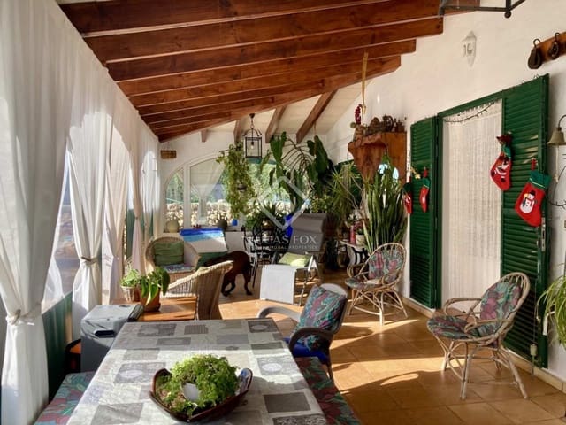 4 slaapkamer Finca/Landhuis te koop in San Luis / Sant Lluís met zwembad garage - € 1.055.000 (Ref: 7991595)