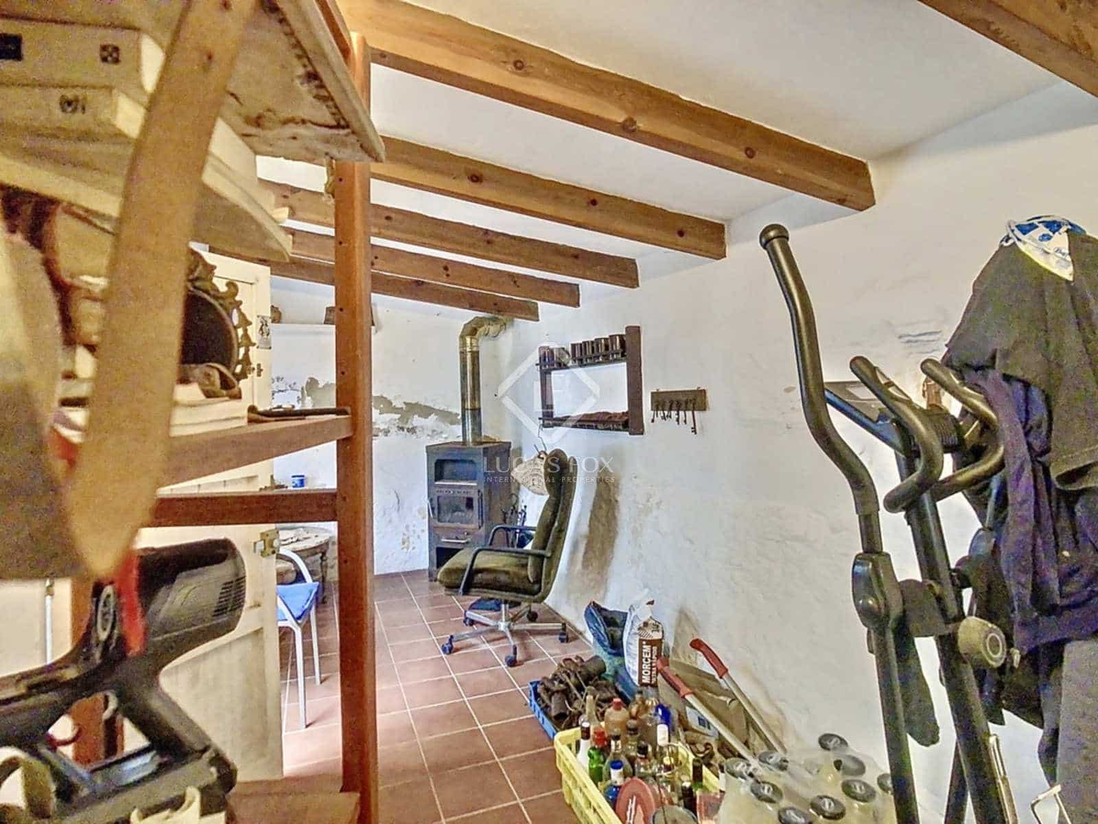 4 soveværelse Finca/Landehus til salg i San Luis / Sant Lluis med swimmingpool garage - € 1.055.000 (Ref: 7991595)