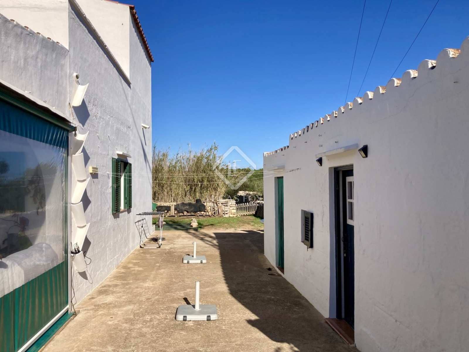 4 soveværelse Finca/Landehus til salg i San Luis / Sant Lluis med swimmingpool garage - € 1.055.000 (Ref: 7991595)