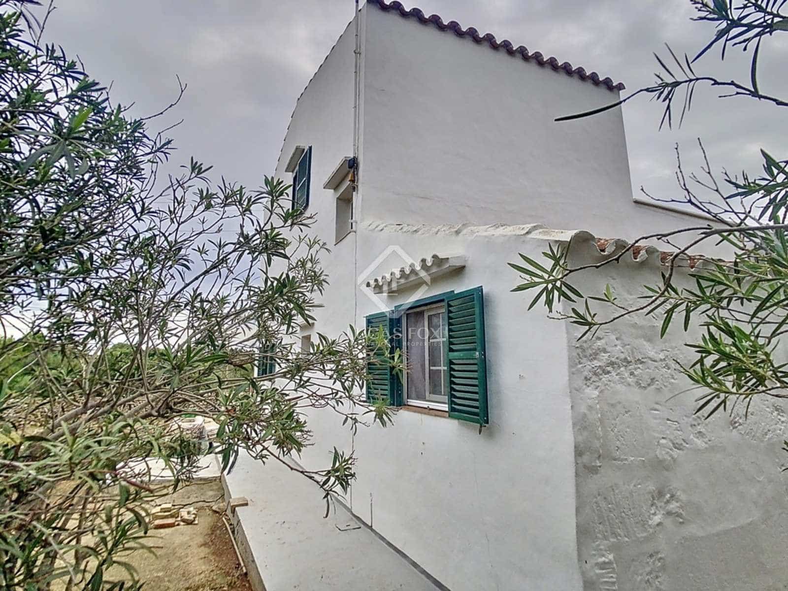 4 soveværelse Finca/Landehus til salg i San Luis / Sant Lluis med swimmingpool garage - € 1.055.000 (Ref: 7991595)