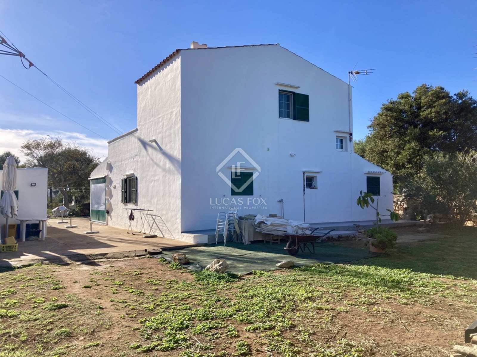 4 soveværelse Finca/Landehus til salg i San Luis / Sant Lluis med swimmingpool garage - € 1.055.000 (Ref: 7991595)