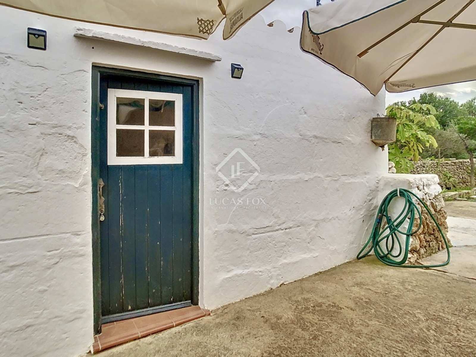 4 soveværelse Finca/Landehus til salg i San Luis / Sant Lluis med swimmingpool garage - € 1.055.000 (Ref: 7991595)