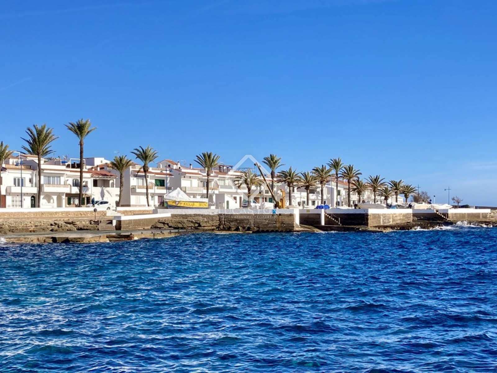 4 soveværelse Finca/Landehus til salg i San Luis / Sant Lluis med swimmingpool garage - € 1.055.000 (Ref: 7991595)