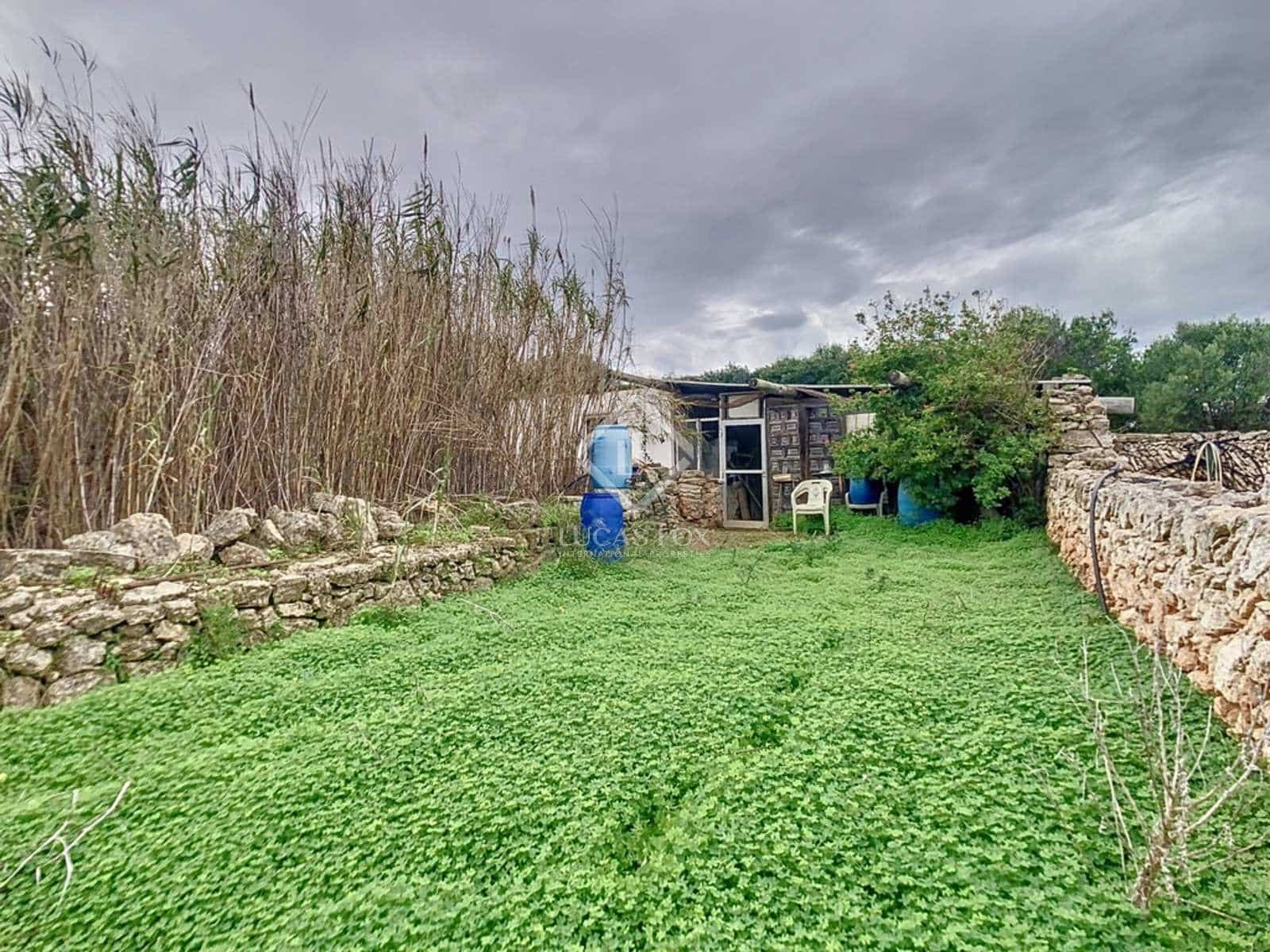 4 soveværelse Finca/Landehus til salg i San Luis / Sant Lluis med swimmingpool garage - € 1.055.000 (Ref: 7991595)