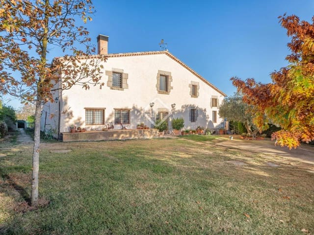 7 soverom Finca/Herregård til salgs i Arbúcies med svømmebasseng garasje - € 1 100 000 (Ref: 7993689)