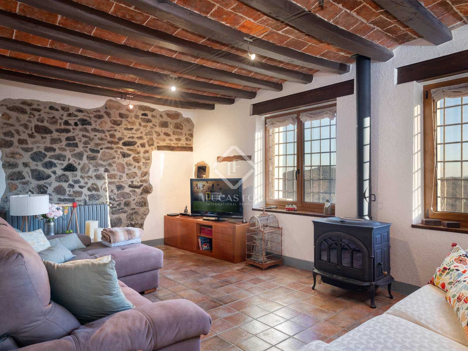 7 soverom Finca/Herregård til salgs i Arbucies med svømmebasseng garasje - € 1 100 000 (Ref: 7993689)