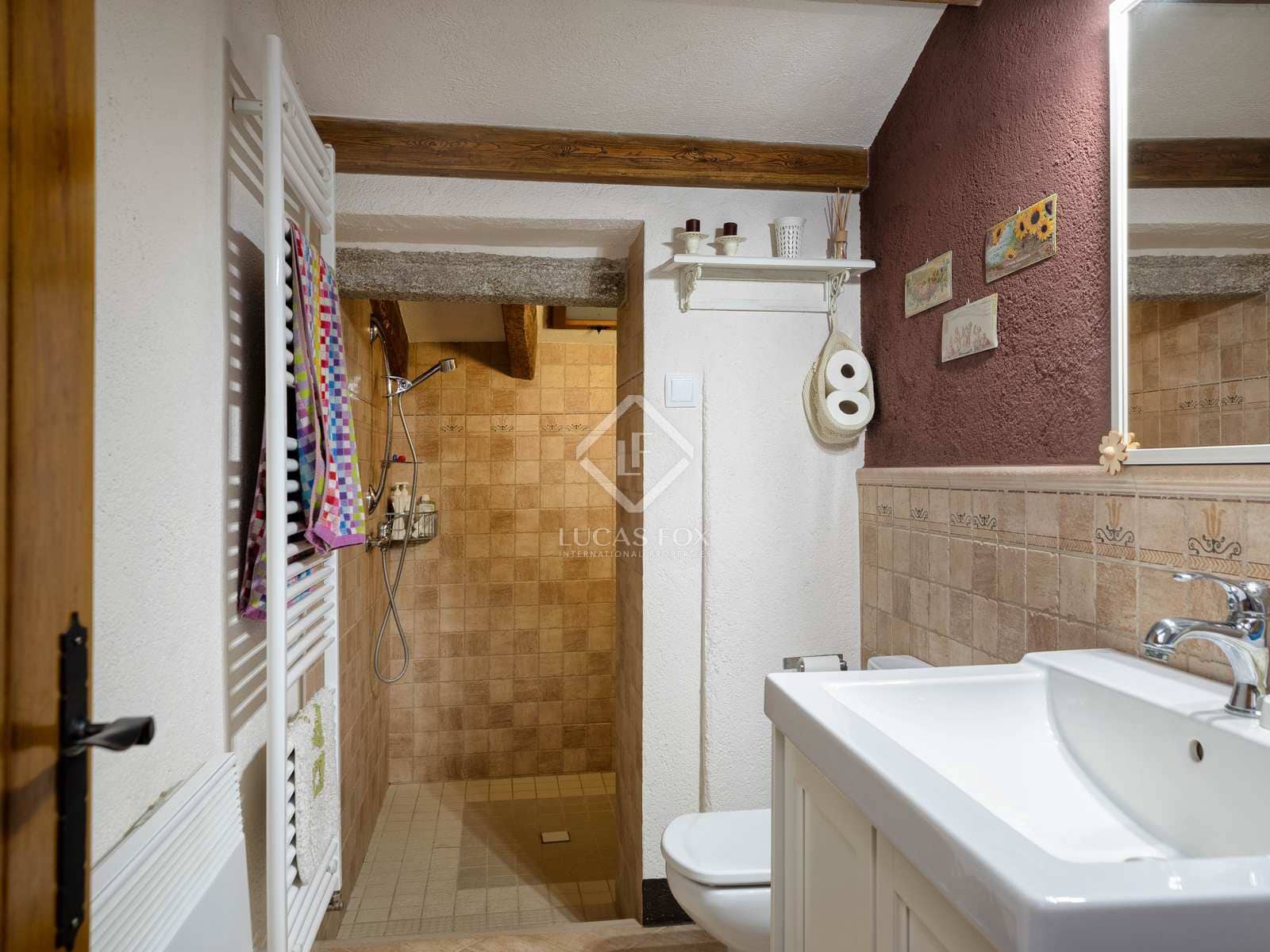 7 soverom Finca/Herregård til salgs i Arbucies med svømmebasseng garasje - € 1 100 000 (Ref: 7993689)