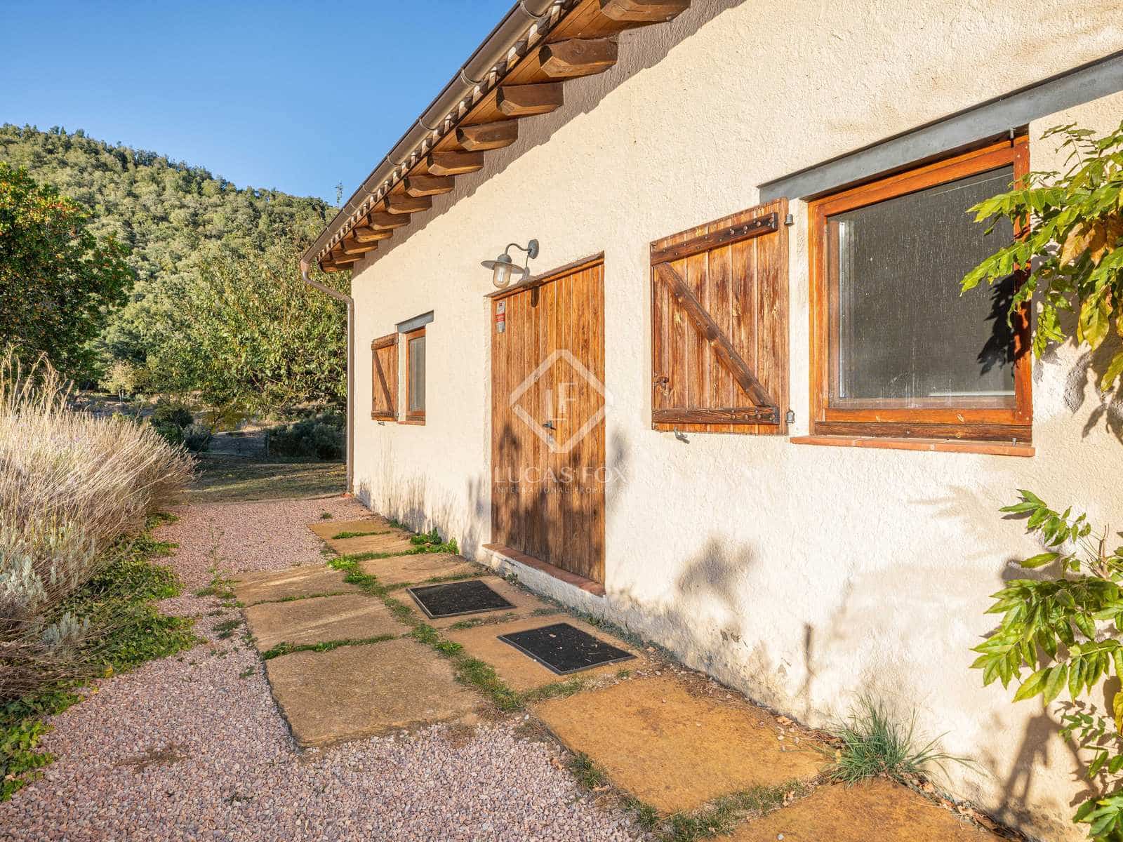 7 soverom Finca/Herregård til salgs i Arbucies med svømmebasseng garasje - € 1 100 000 (Ref: 7993689)