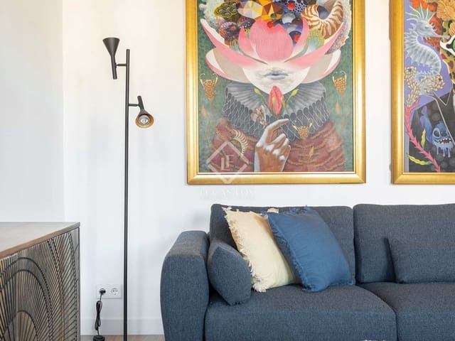 2 soverom Leilighet til leie i Barcelona by - € 2 700 (Ref: 7995261)