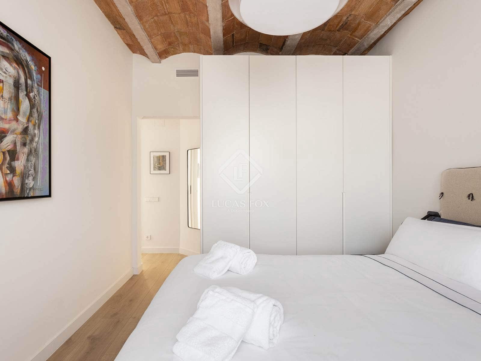 Apartamento de 2 habitaciones en Barcelona ciudad en alquiler - 2.700 € (Ref: 7995261)