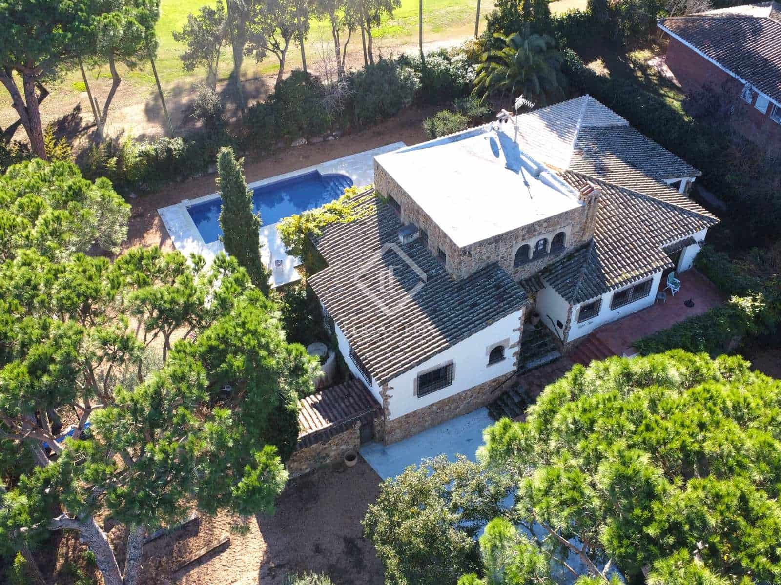 4 soveværelse Villa til salg i Santa Cristina d'Aro med swimmingpool garage - € 899.000 (Ref: 7995271)