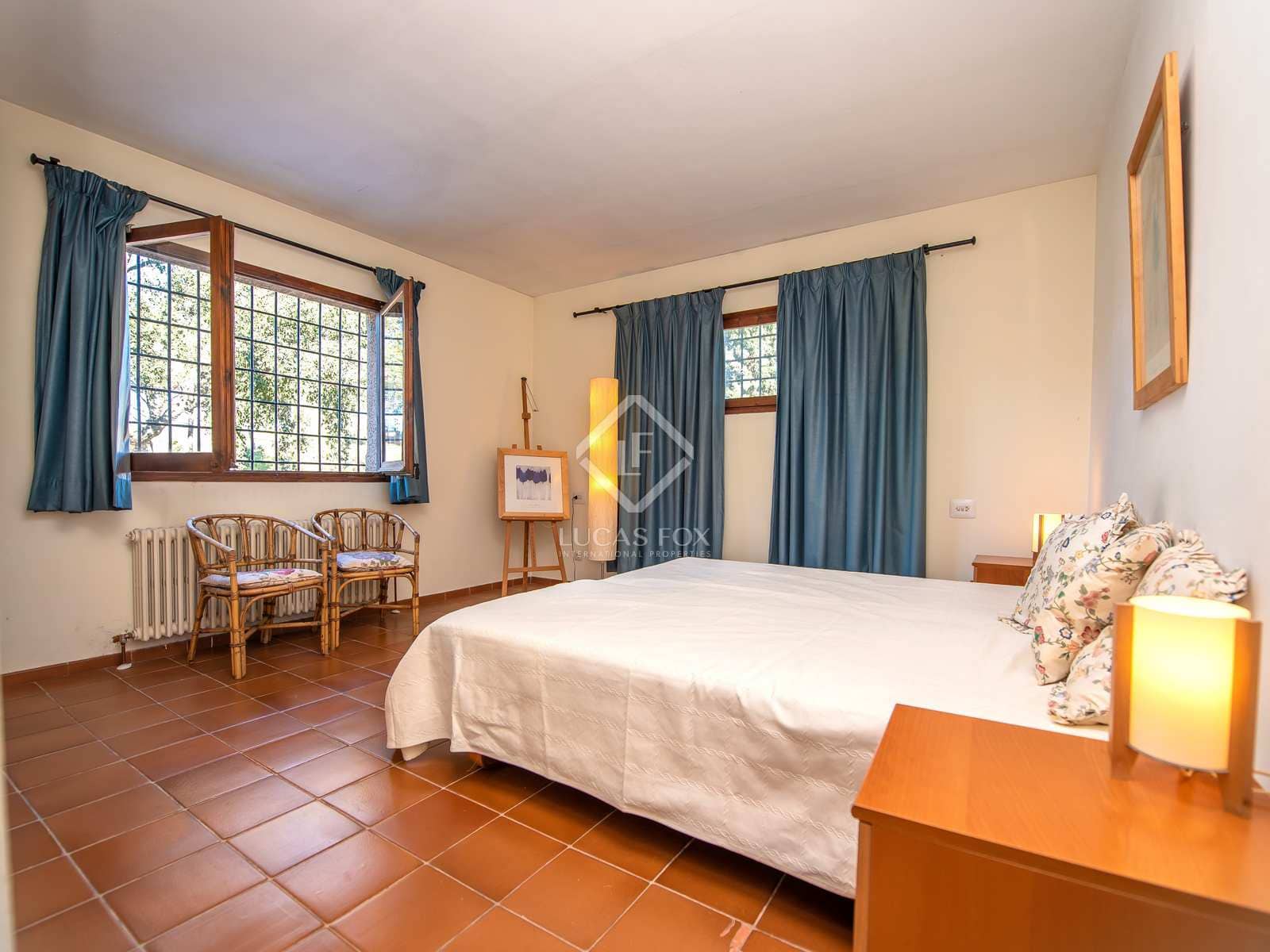 4 soveværelse Villa til salg i Santa Cristina d'Aro med swimmingpool garage - € 899.000 (Ref: 7995271)