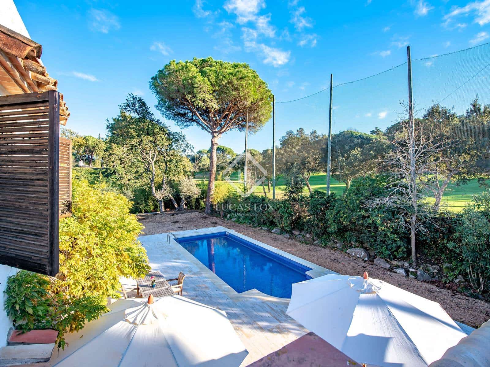 4 soveværelse Villa til salg i Santa Cristina d'Aro med swimmingpool garage - € 899.000 (Ref: 7995271)