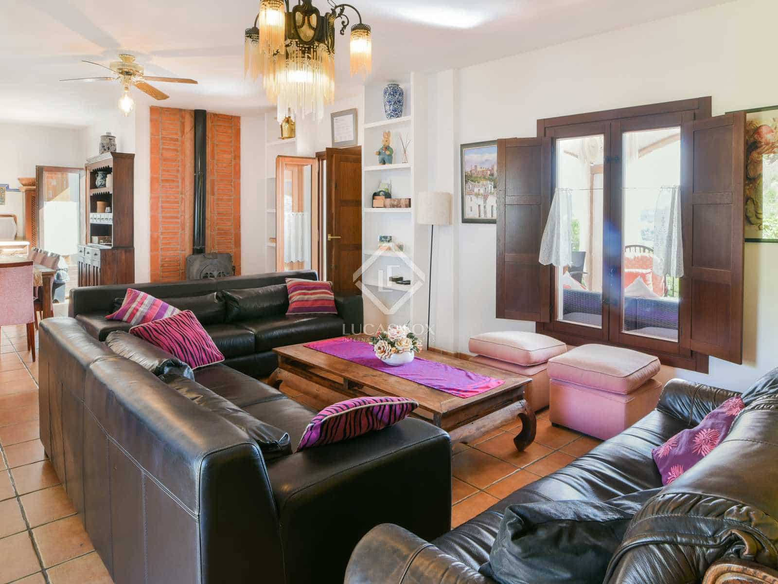 7 quarto Quinta/Casa Rural para venda em Frigiliana com piscina garagem - 1 300 000 € (Ref: 7998384)