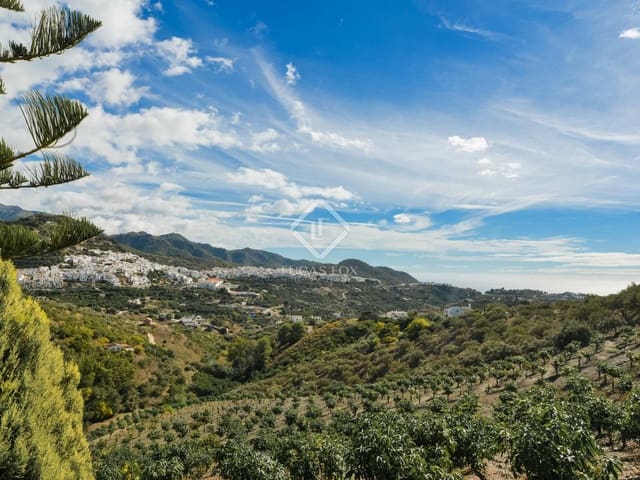 7 chambre Finca/Maison de Campagne à vendre à Frigiliana avec piscine garage - 1 300 000 € (Ref: 7998384)
