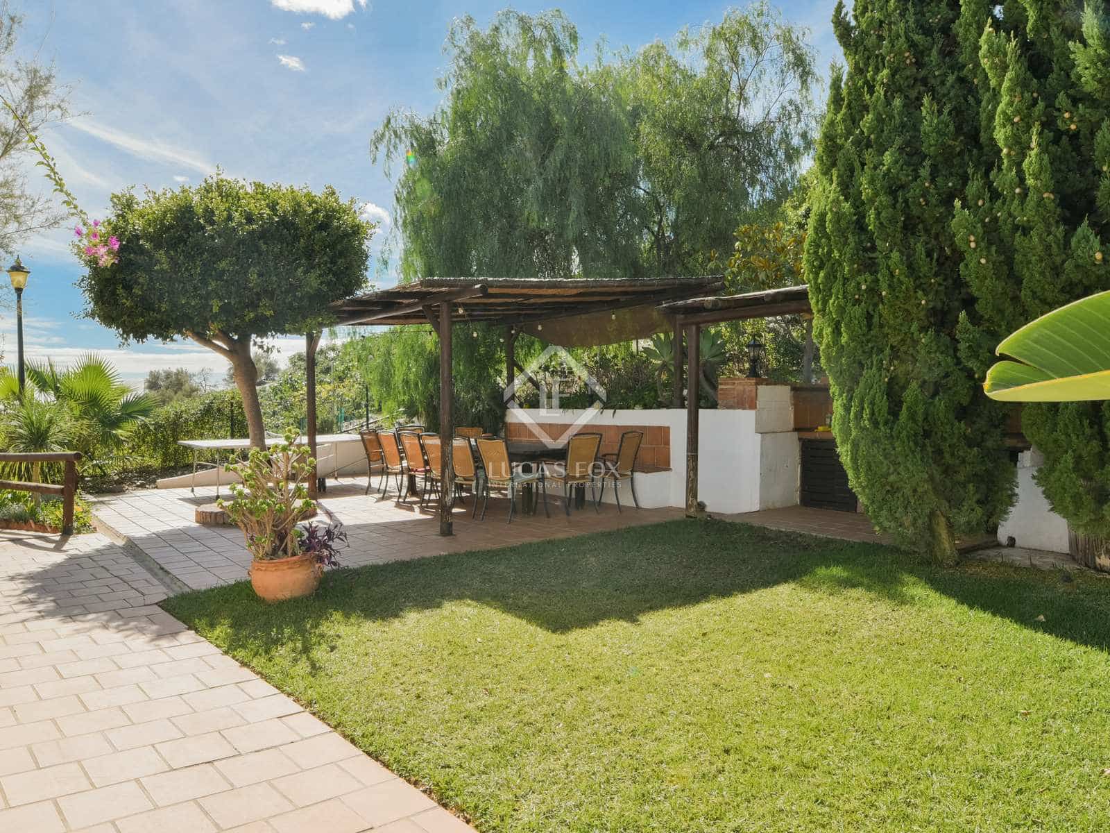 7 quarto Quinta/Casa Rural para venda em Frigiliana com piscina garagem - 1 300 000 € (Ref: 7998384)