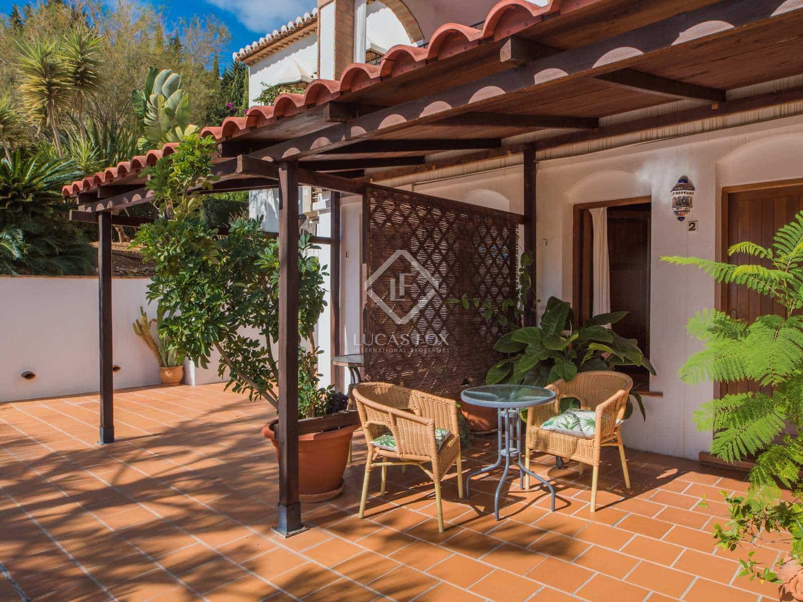 7 quarto Quinta/Casa Rural para venda em Frigiliana com piscina garagem - 1 300 000 € (Ref: 7998384)