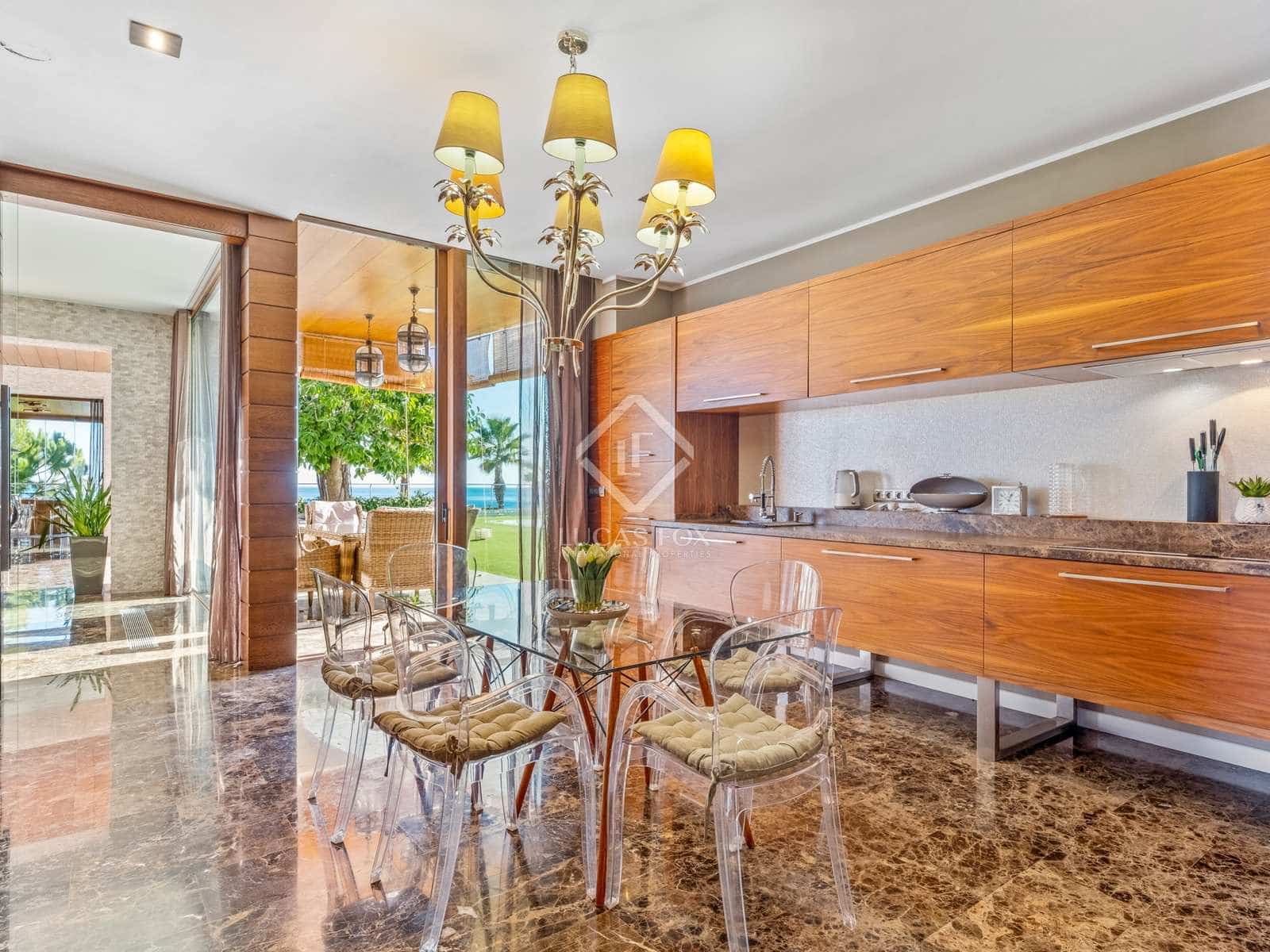 6 soveværelse Villa til salg i El Campello med swimmingpool garage - € 3.800.000 (Ref: 8002314)