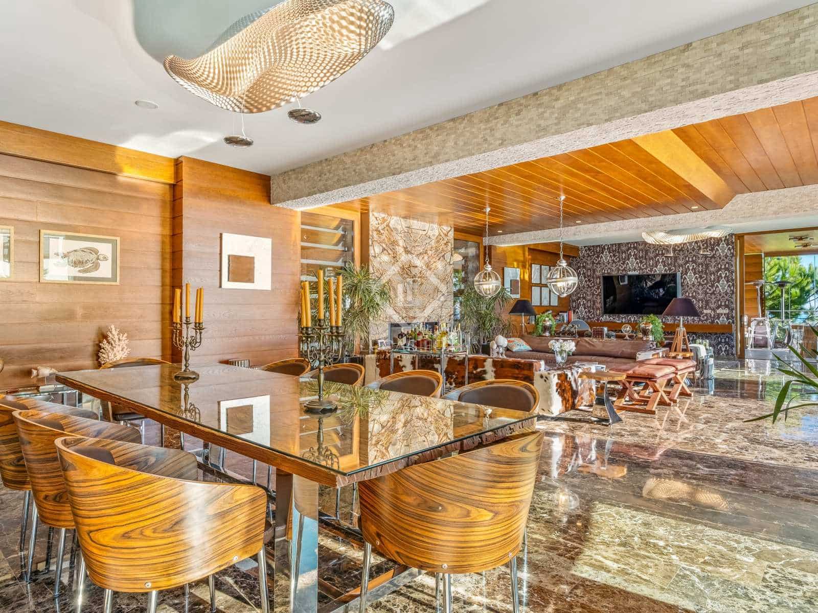 6 soveværelse Villa til salg i El Campello med swimmingpool garage - € 3.800.000 (Ref: 8002314)