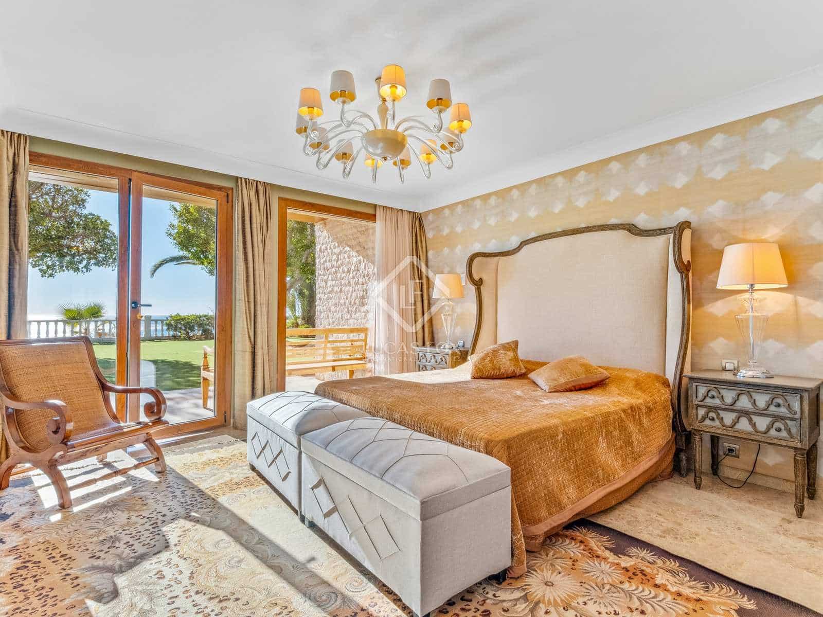 6 soveværelse Villa til salg i El Campello med swimmingpool garage - € 3.800.000 (Ref: 8002314)