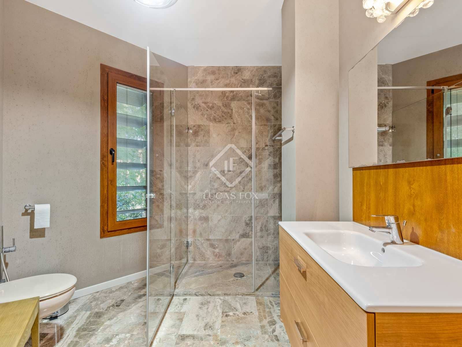 6 soveværelse Villa til salg i El Campello med swimmingpool garage - € 3.800.000 (Ref: 8002314)