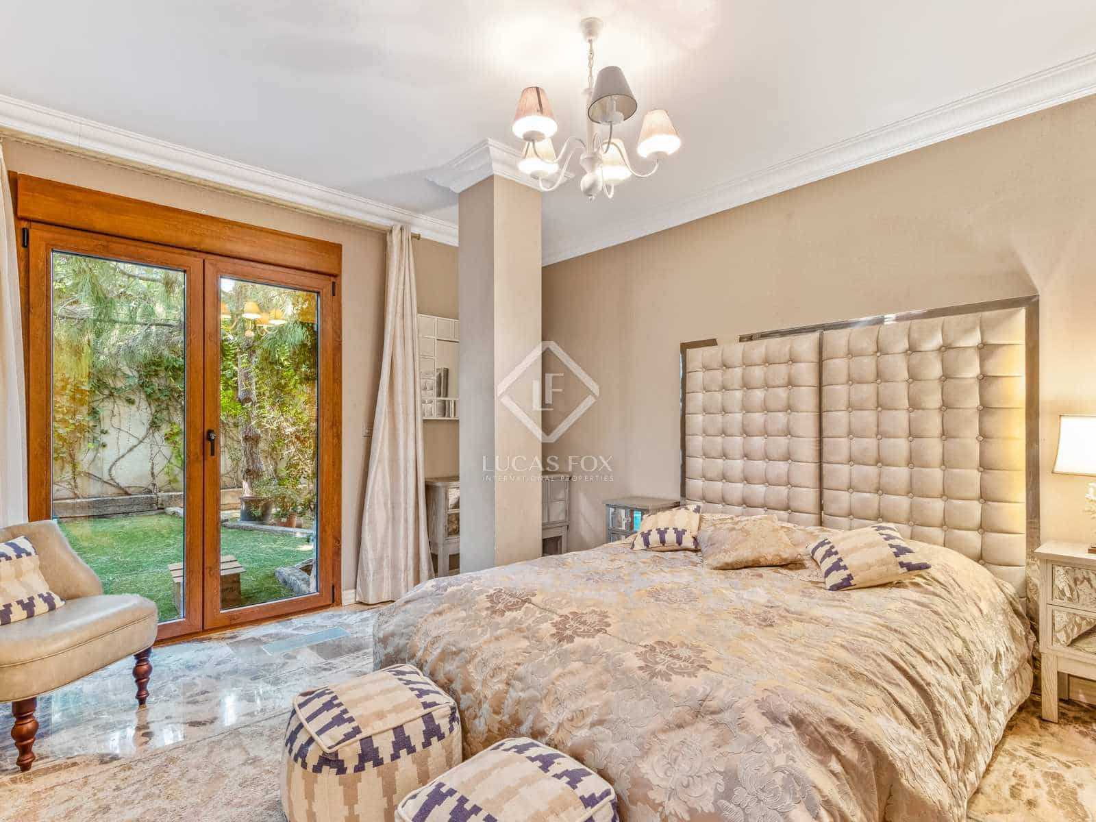 6 soveværelse Villa til salg i El Campello med swimmingpool garage - € 3.800.000 (Ref: 8002314)