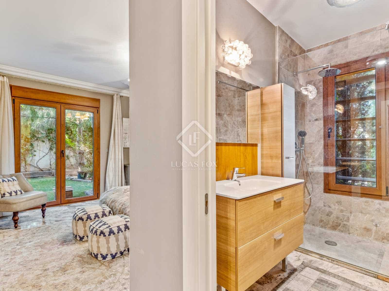 6 soveværelse Villa til salg i El Campello med swimmingpool garage - € 3.800.000 (Ref: 8002314)