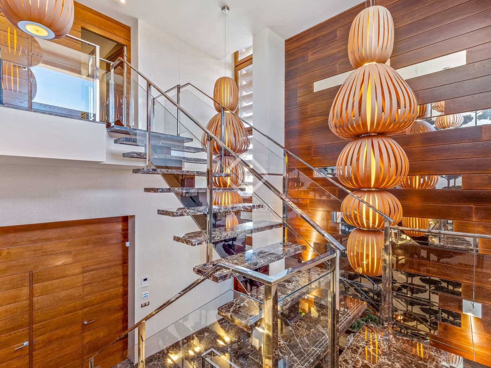 6 soveværelse Villa til salg i El Campello med swimmingpool garage - € 3.800.000 (Ref: 8002314)