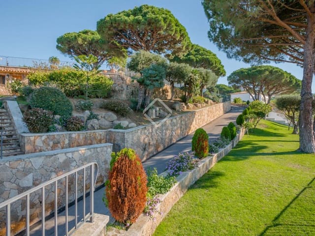 11 bedroom Villa for sale in Sant Feliu de Guíxols with pool garage - € 7,875,000 (Ref: 8003768)