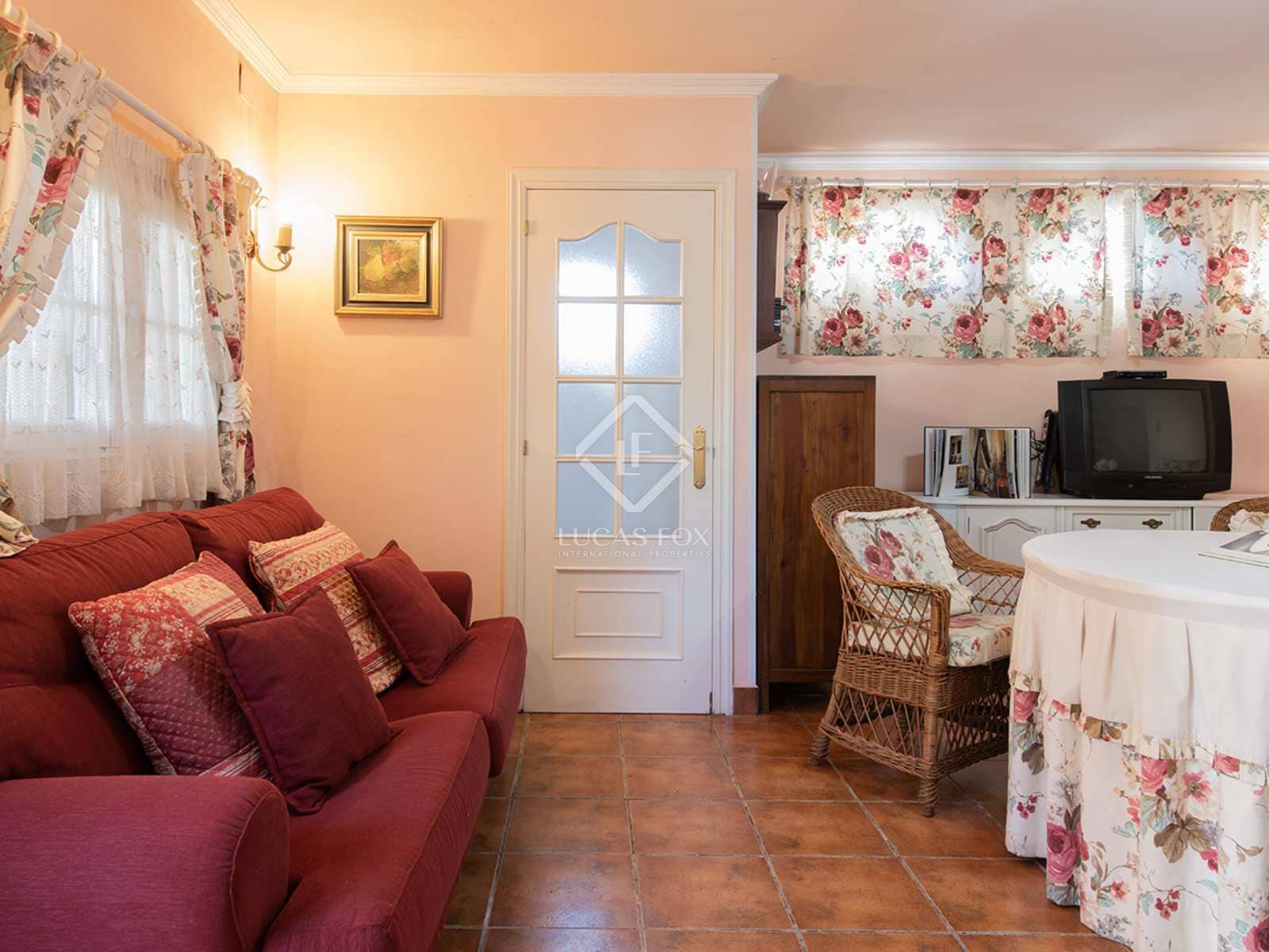 3 soverom Villa til salgs i Tomino med svømmebasseng garasje - € 400 000 (Ref: 8006751)