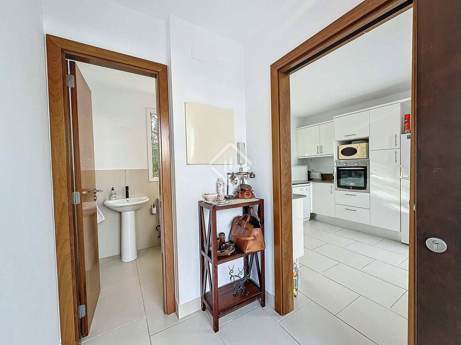 3 soveværelse Villa til salg i Alayor / Alaior med swimmingpool garage - € 770.000 (Ref: 8011117)