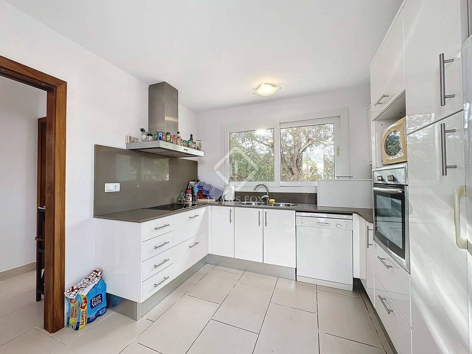 3 soveværelse Villa til salg i Alayor / Alaior med swimmingpool garage - € 770.000 (Ref: 8011117)