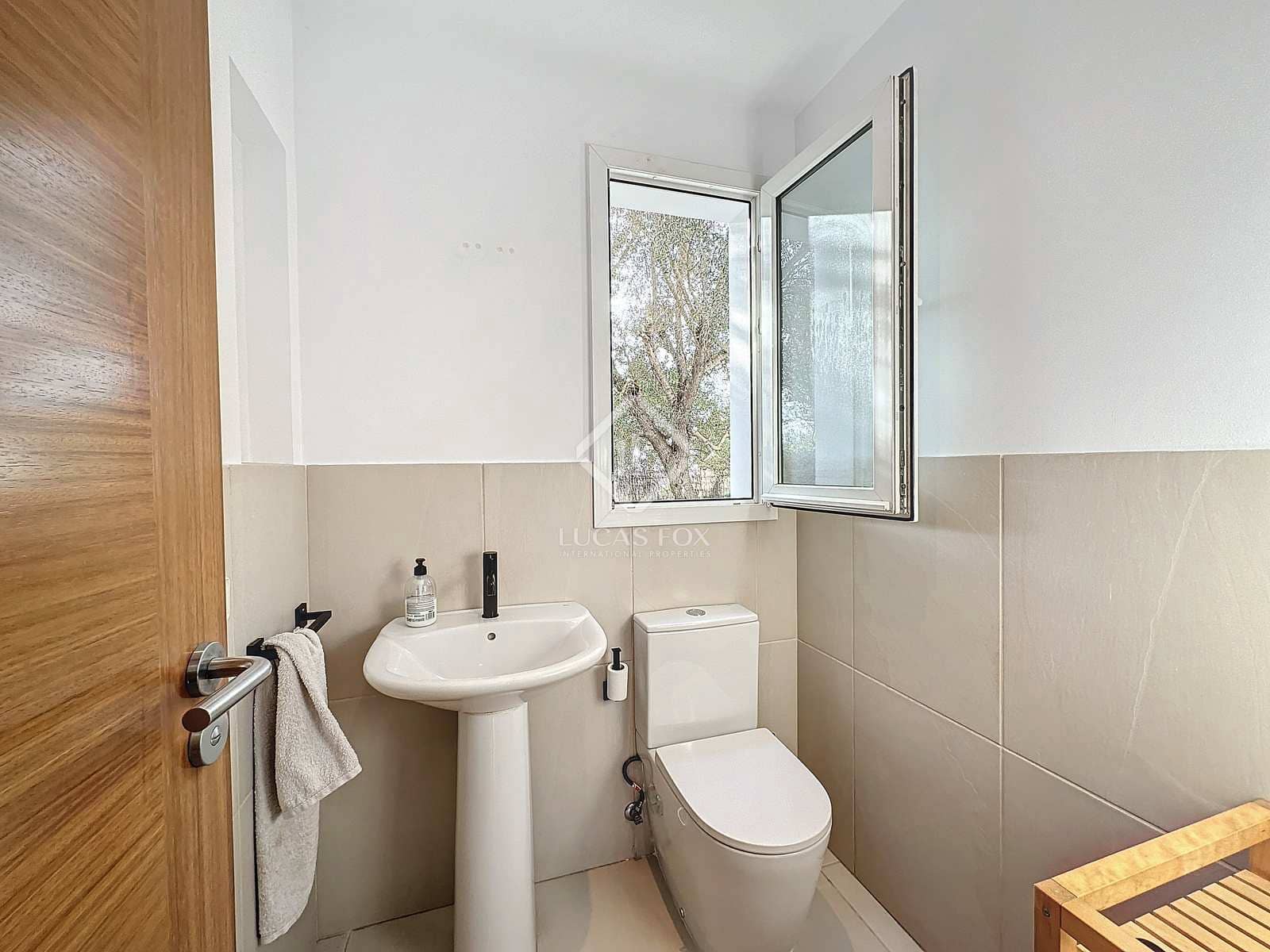 3 soveværelse Villa til salg i Alayor / Alaior med swimmingpool garage - € 770.000 (Ref: 8011117)