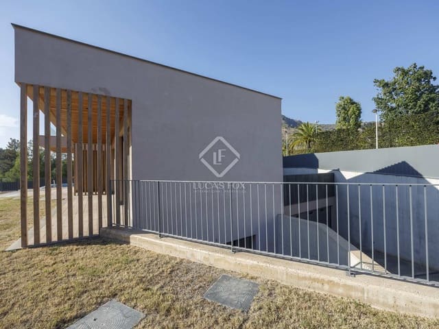 8 bedroom Villa for sale in Puçol with pool garage - € 2,500,000 (Ref: 8016473)