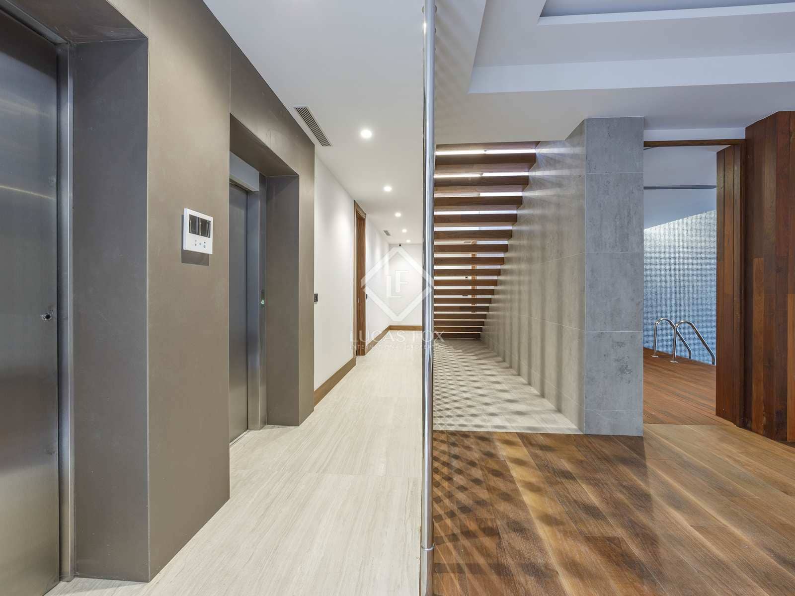 8 bedroom Villa for sale in Pucol with pool garage - € 2,500,000 (Ref: 8016473)